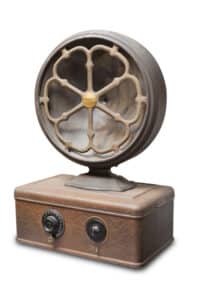 Antique radio made by Atwater Kent in USA in 1921